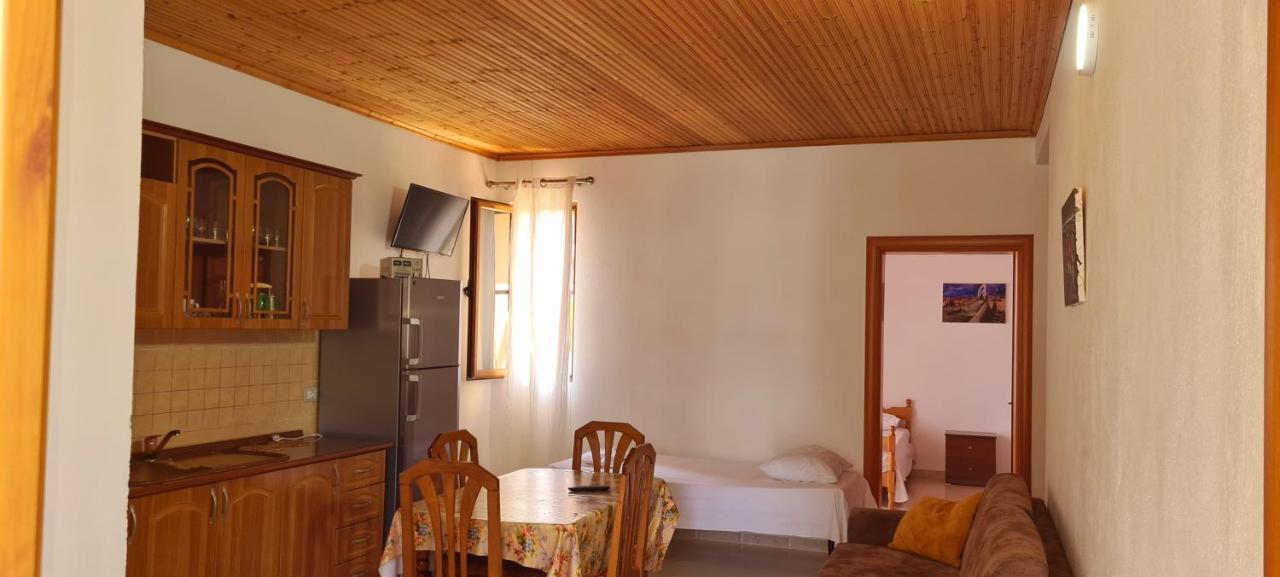 Apartment Celaj Velipoje Ngoại thất bức ảnh