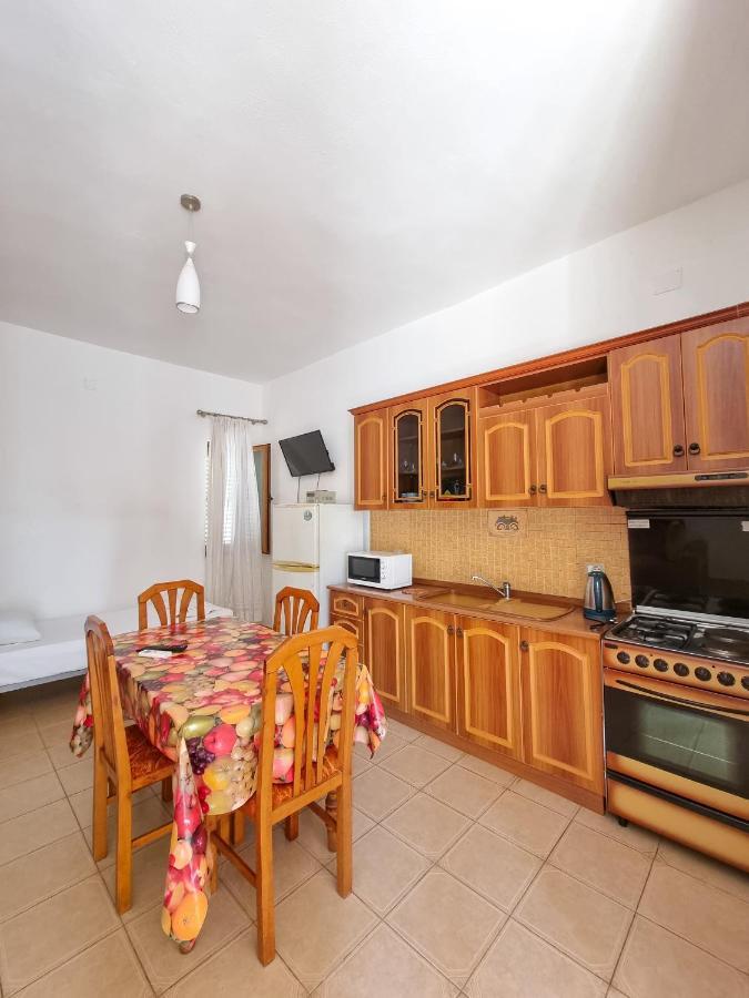 Apartment Celaj Velipoje Ngoại thất bức ảnh