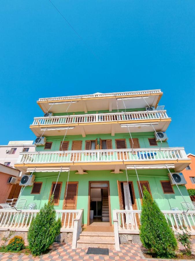 Apartment Celaj Velipoje Ngoại thất bức ảnh