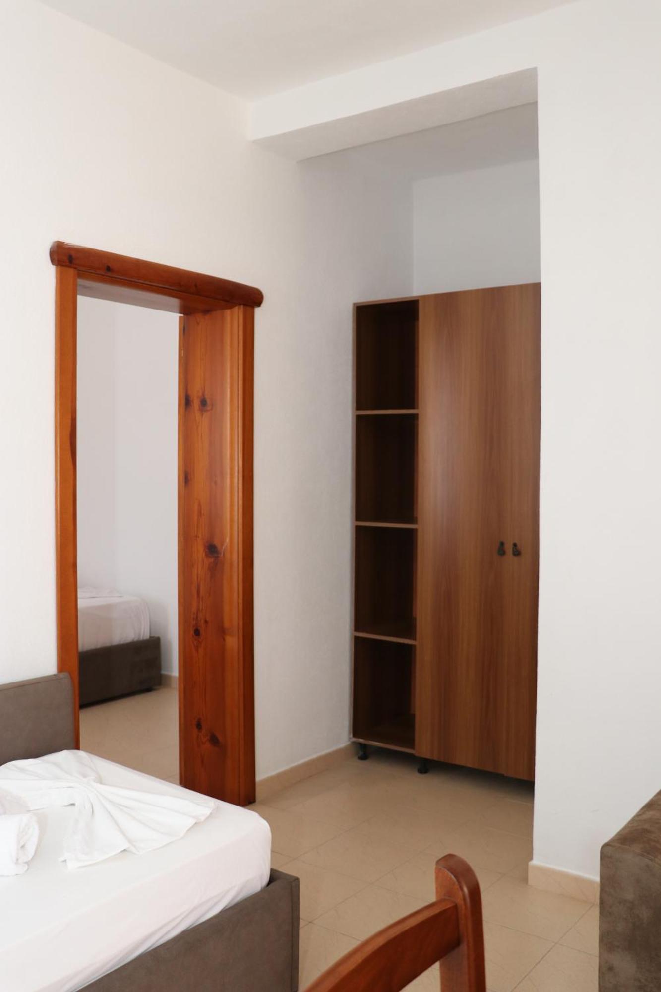 Apartment Celaj Velipoje Ngoại thất bức ảnh